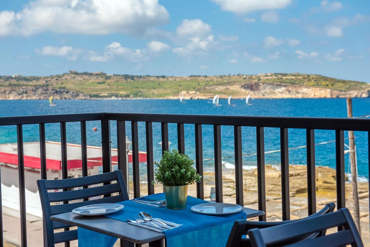 Islet Promenade Seafront Penthouse With Breathtaking Seaviews And Private Hot Tub On The Large Terrace By Getawaysmalta Apartment St. Paul's Bay Bagian luar foto